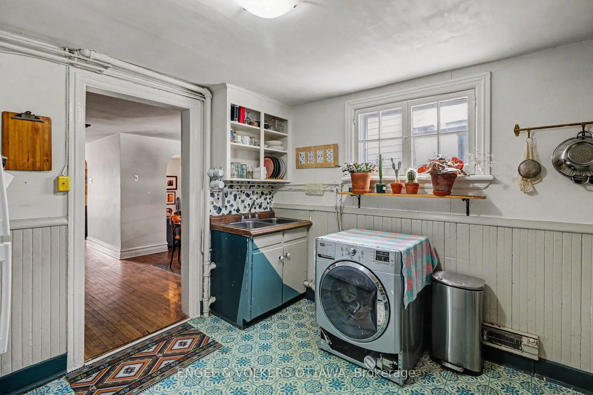 Photo 11 of 86 Pinhey Street, Ottawa, Hintonburg — HOMEH
