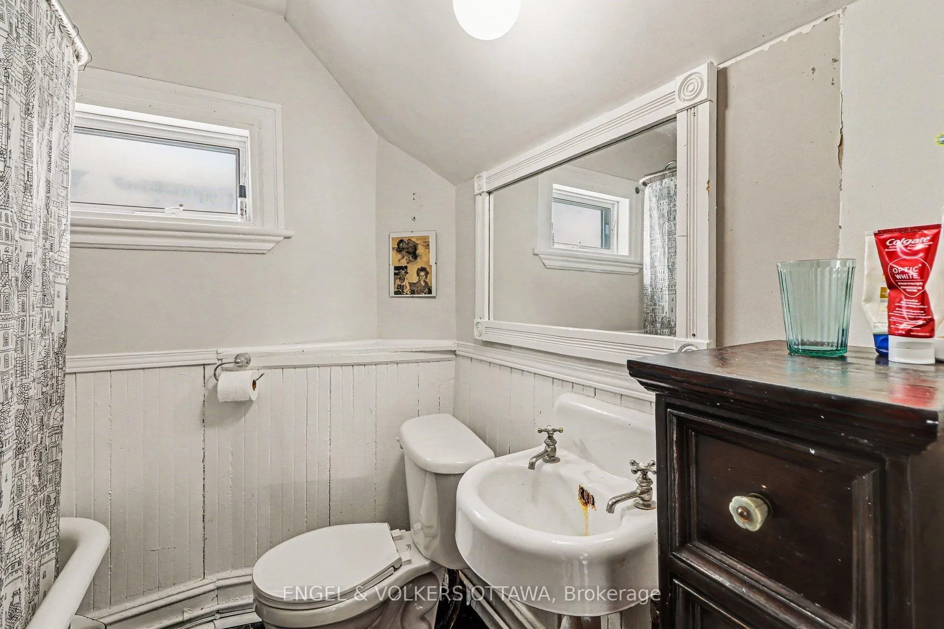 Photo 12 of 86 Pinhey Street, Ottawa, Hintonburg — HOMEH