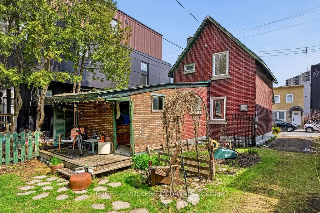 Photo 17 of 86 Pinhey Street, Ottawa, Hintonburg — HOMEH