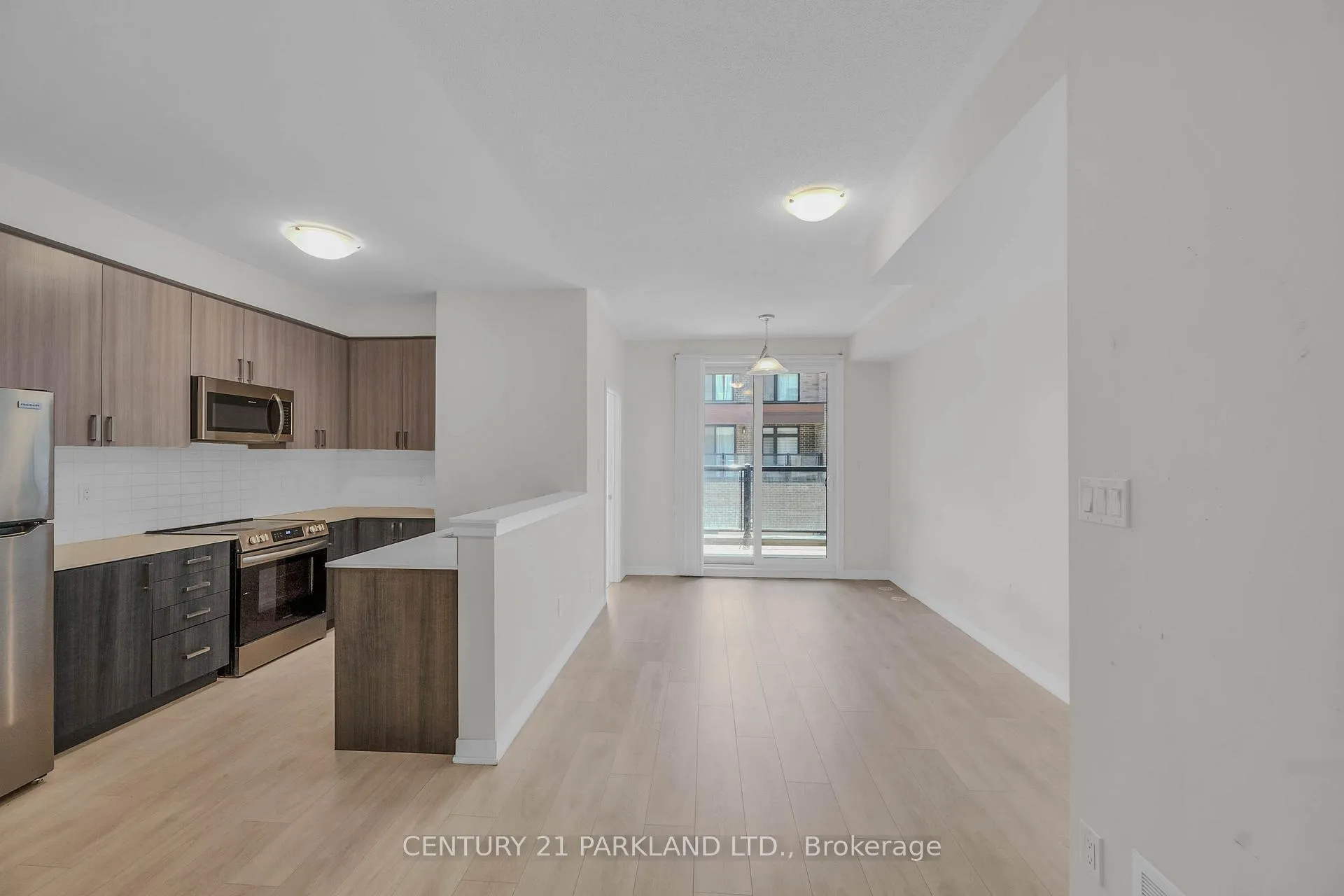 Photo 6 of Unit 1402, 1865 Pickering Parkway, Pickering, Village East — HOMEH