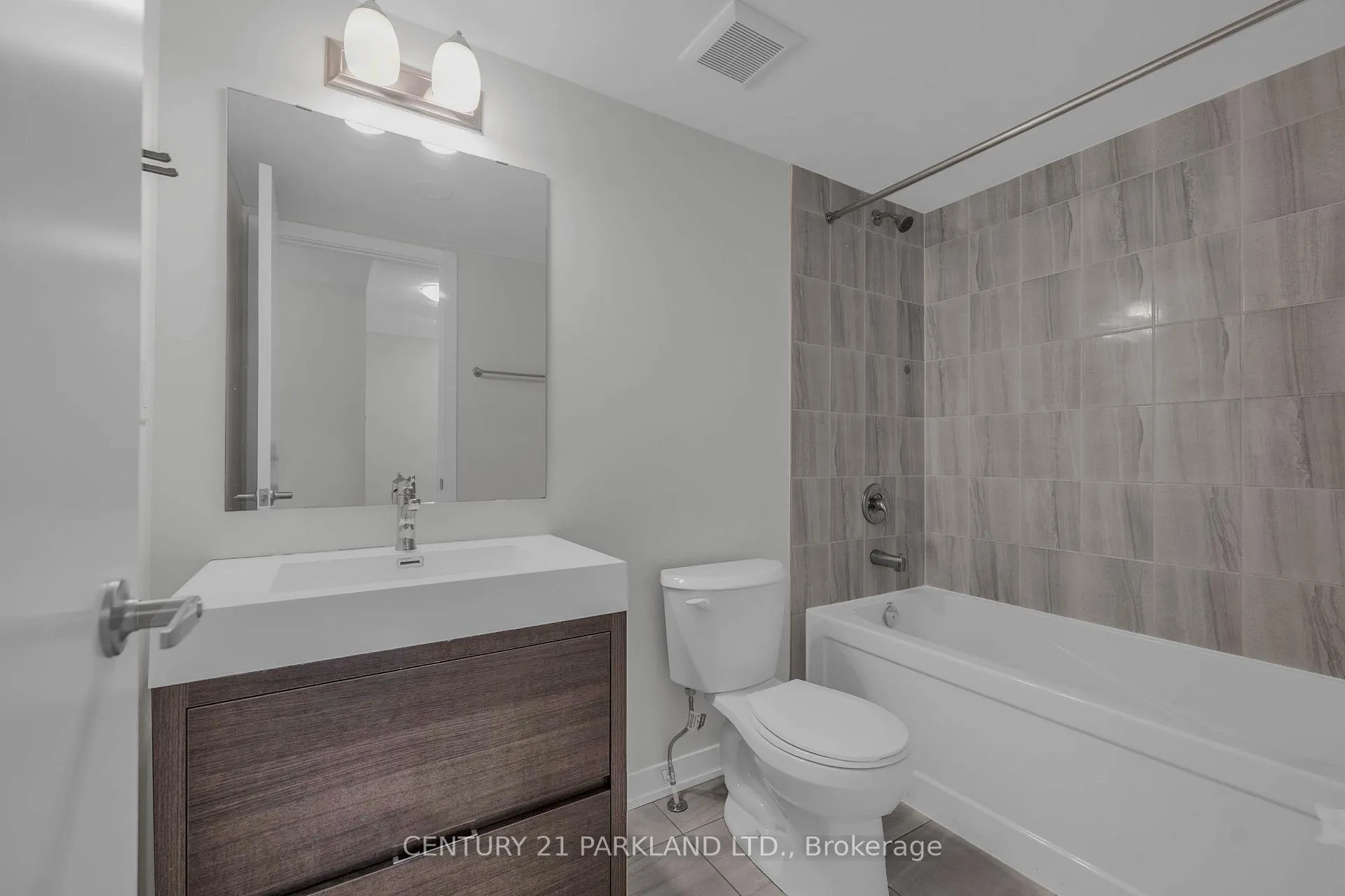Photo 24 of Unit 1402, 1865 Pickering Parkway, Pickering, Village East — HOMEH