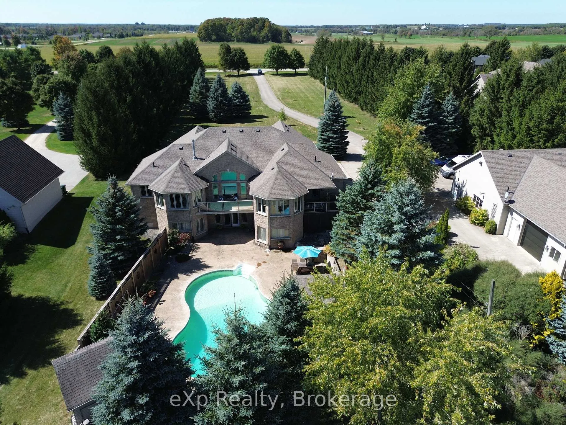 Photo 1 of 411321 Southgate Sr 41 Side Road, Southgate — HOMEH