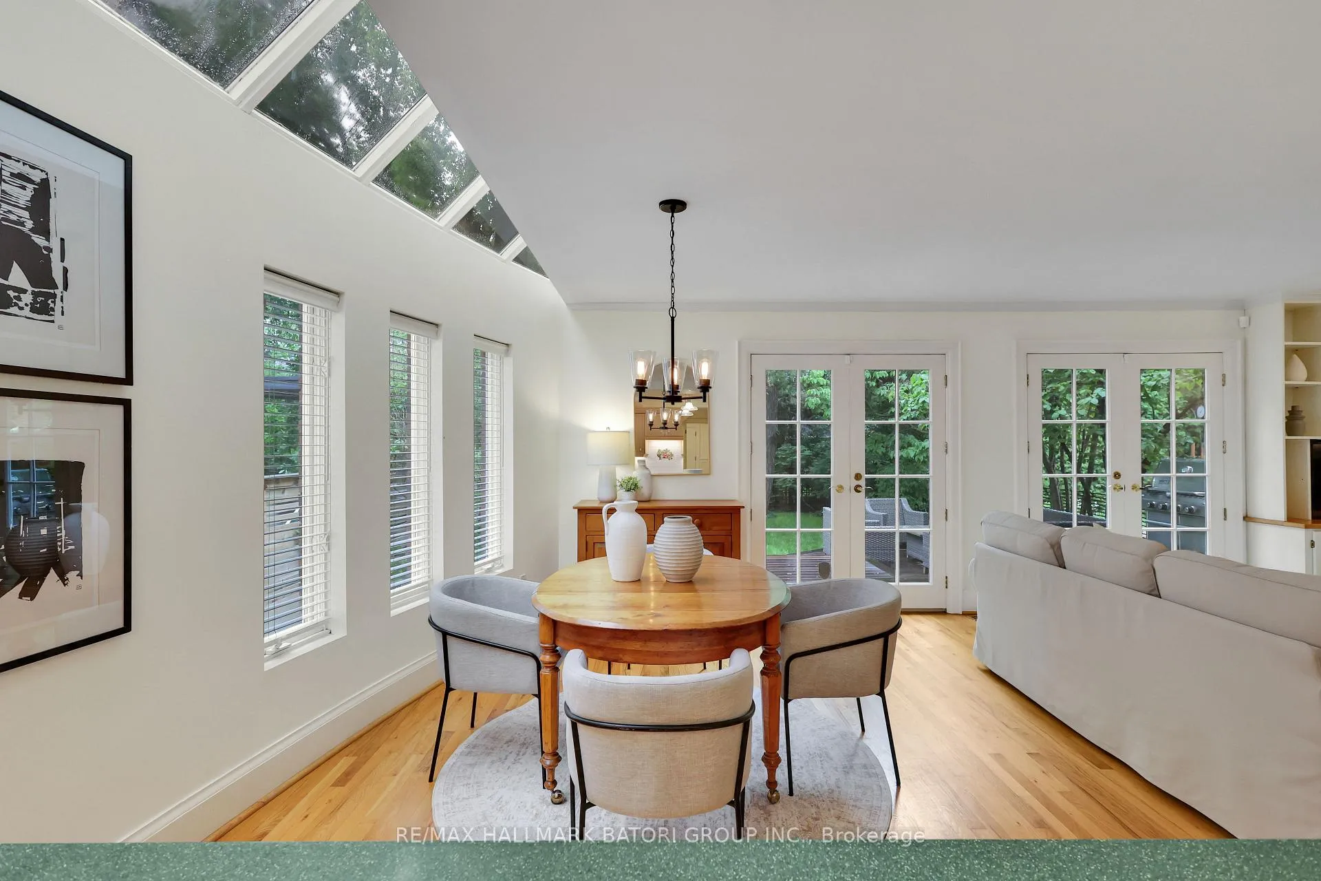 Photo 13 of 152 Hillhurst Boulevard, Toronto, Lawrence Park South — HOMEH