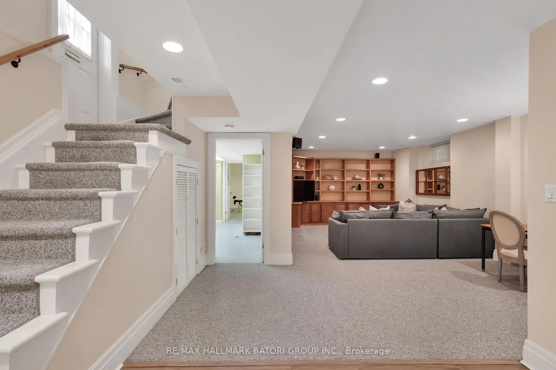 Photo 29 of 152 Hillhurst Boulevard, Toronto, Lawrence Park South — HOMEH