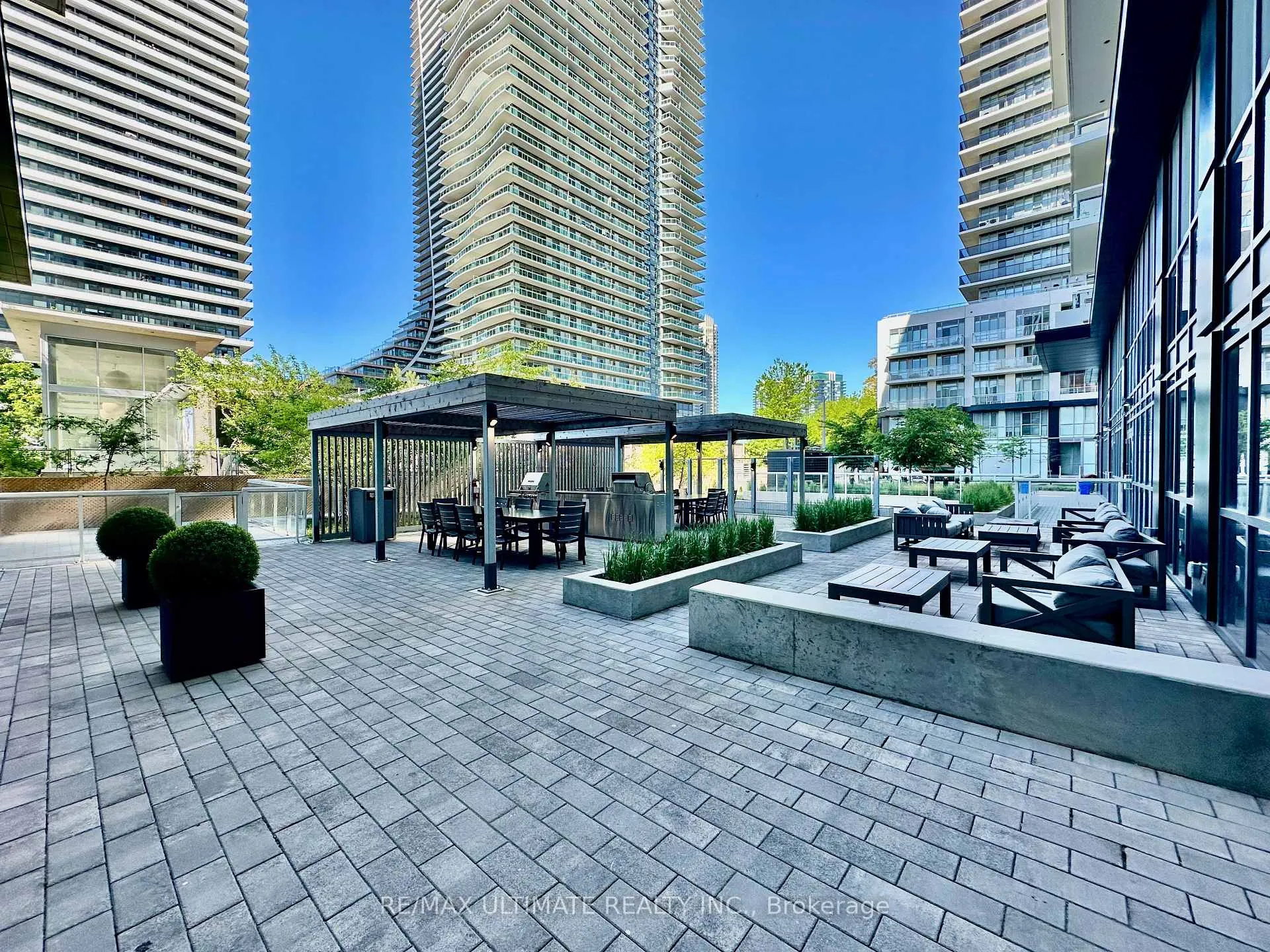 Photo 38 of Unit UPH06, 65 Annie Craig Drive, Etobicoke, Mimico — HOMEH