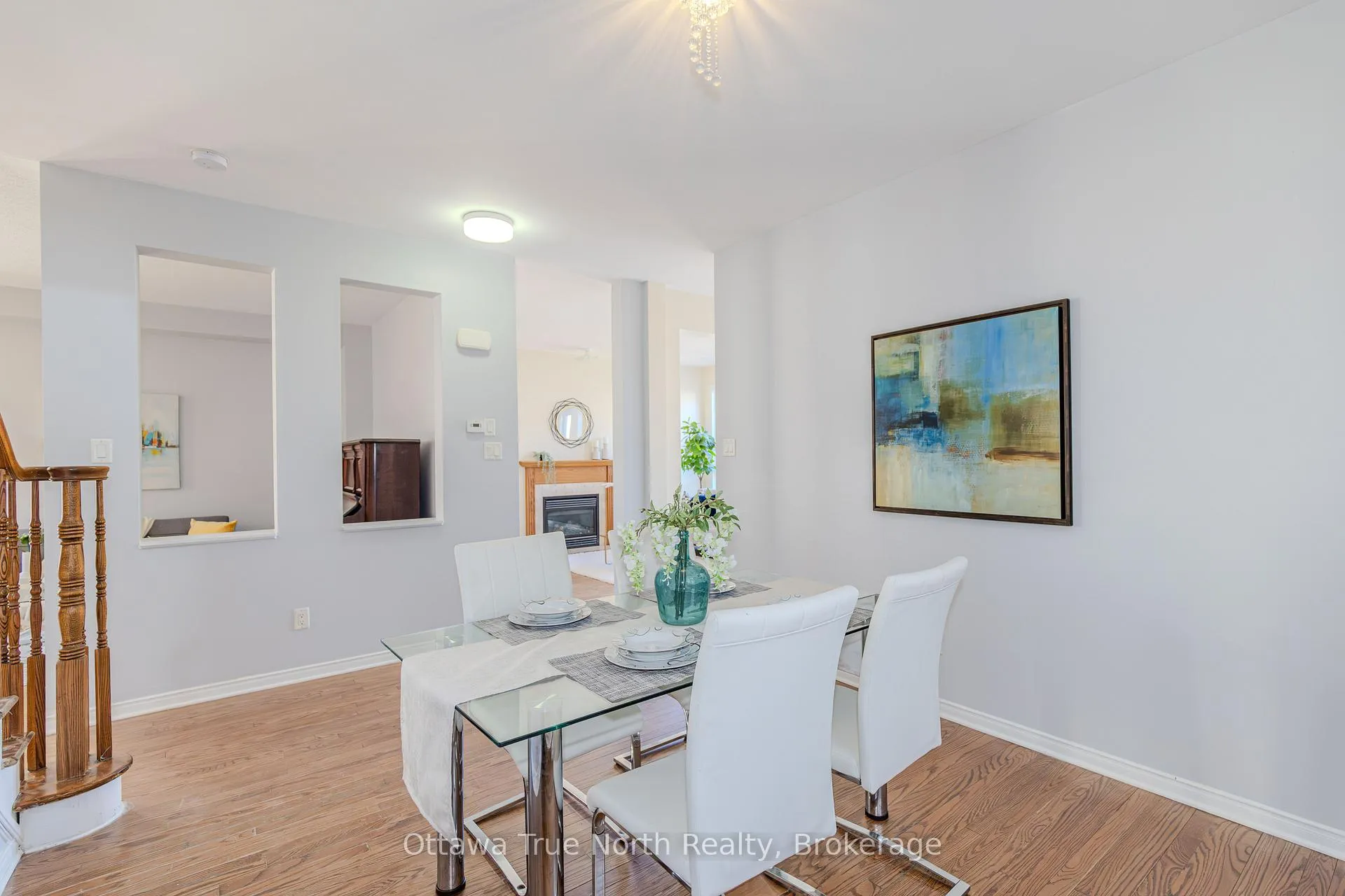 Photo 4 of 110 Macara Crescent, Ottawa, Kanata - Morgan's Grant/South March — HOMEH