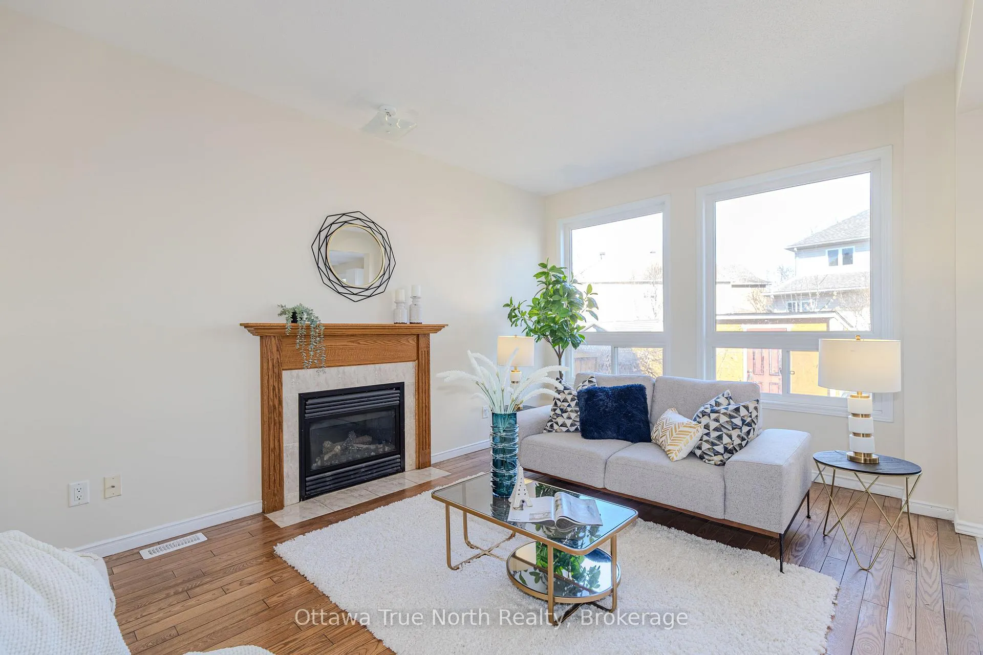 Photo 5 of 110 Macara Crescent, Ottawa, Kanata - Morgan's Grant/South March — HOMEH