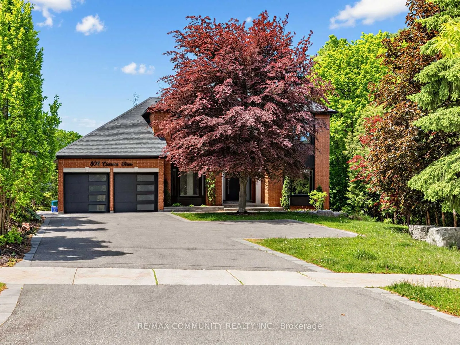 Photo 1 of 806 Clarence Street E, Vaughan, Islington Woods — HOMEH