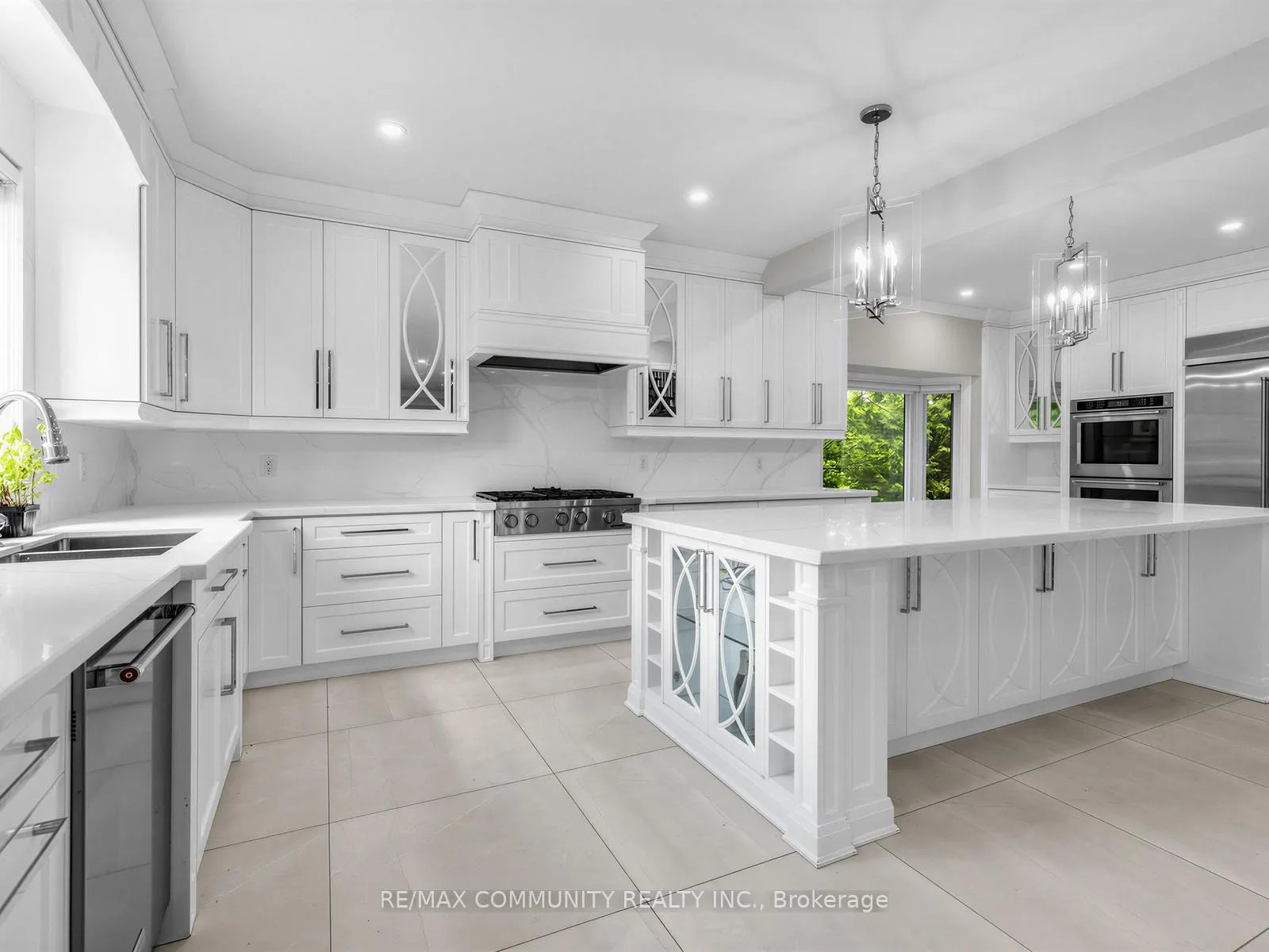 Photo 17 of 806 Clarence Street E, Vaughan, Islington Woods — HOMEH