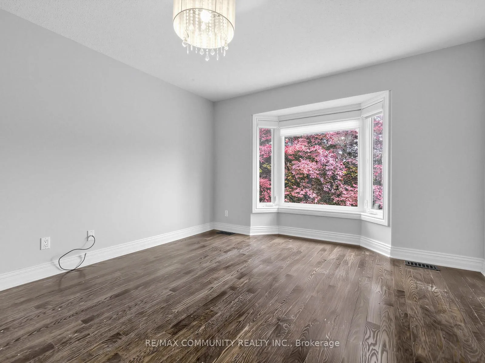 Photo 28 of 806 Clarence Street E, Vaughan, Islington Woods — HOMEH