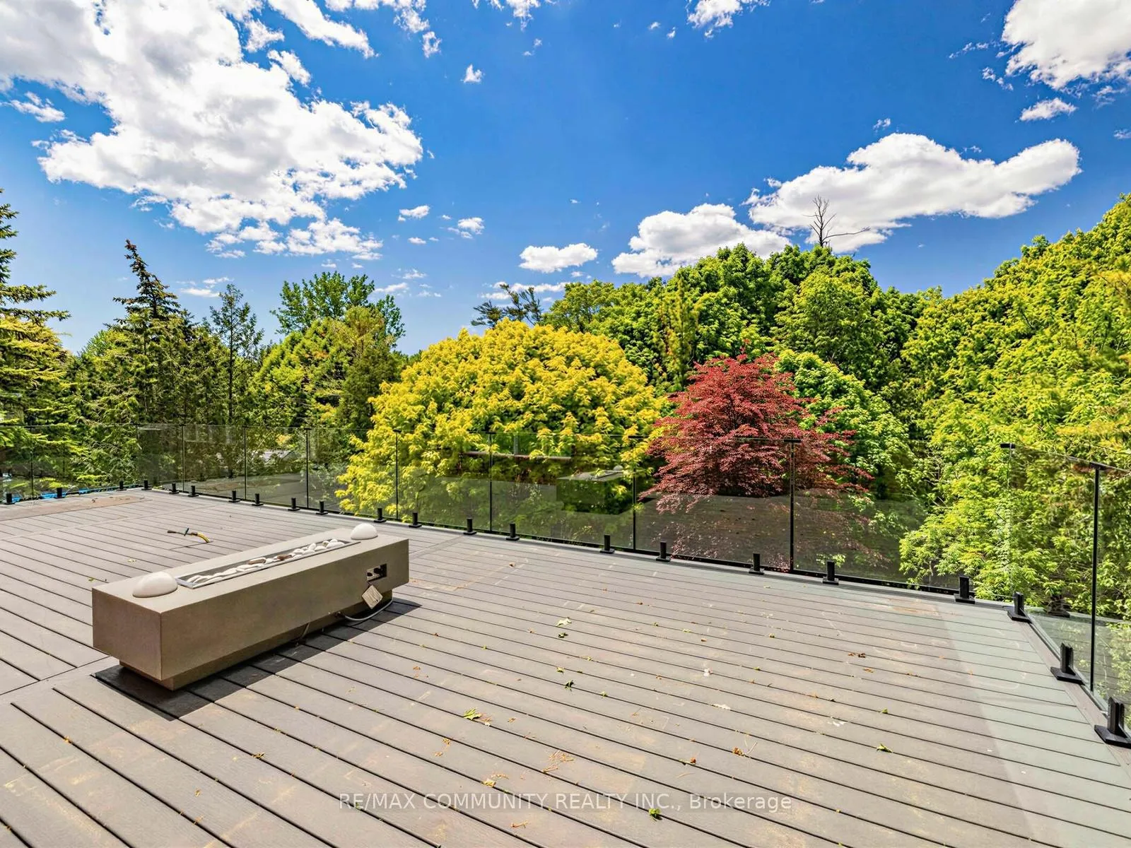 Photo 35 of 806 Clarence Street E, Vaughan, Islington Woods — HOMEH