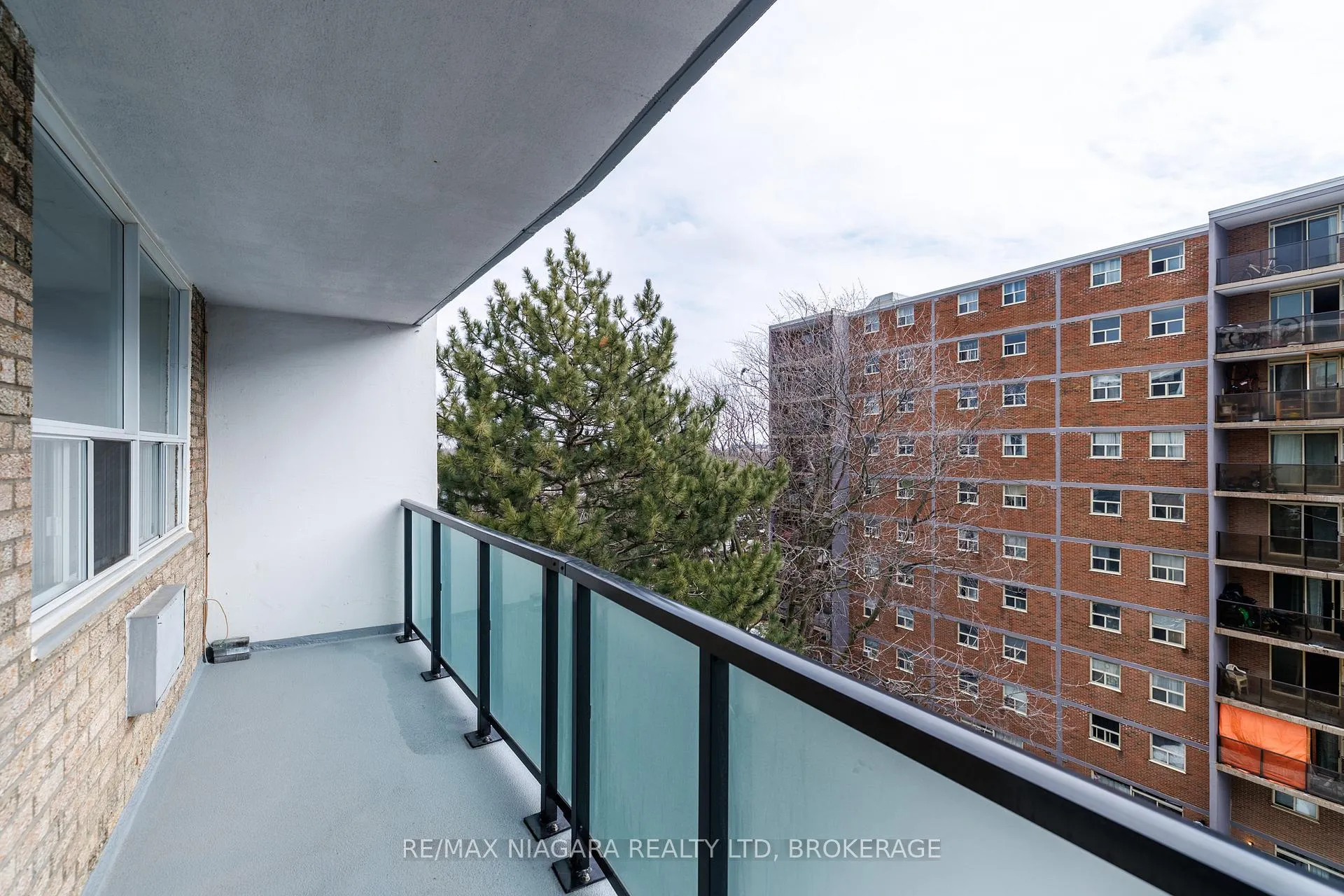 Photo 18 of Unit 710, 359 Geneva Street, St. Catharines, Fairview — HOMEH