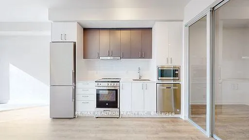 Photo 7 of Unit A-1903, 30 Upper Mall Way, Vaughan, Brownridge — HOMEH