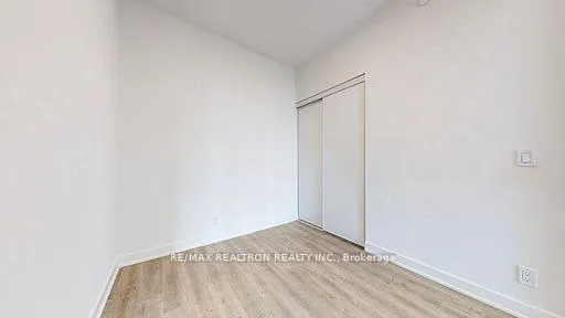 Photo 11 of Unit A-1903, 30 Upper Mall Way, Vaughan, Brownridge — HOMEH