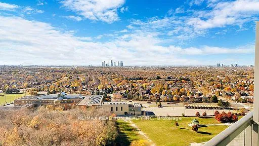 Photo 15 of Unit A-1903, 30 Upper Mall Way, Vaughan, Brownridge — HOMEH