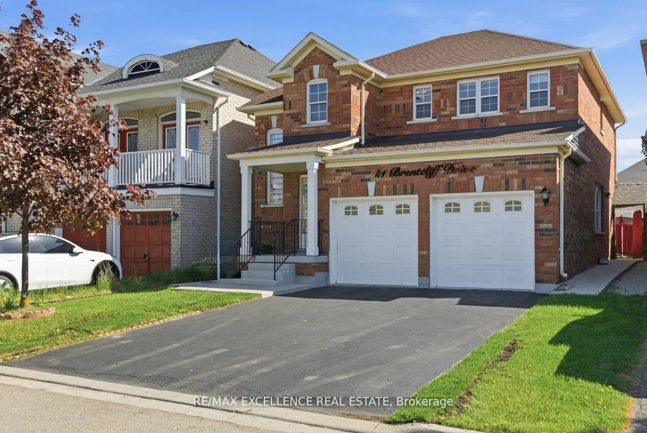 Photo 1 of 41 Brentcliff Drive, Brampton, Fletcher's Meadow — HOMEH