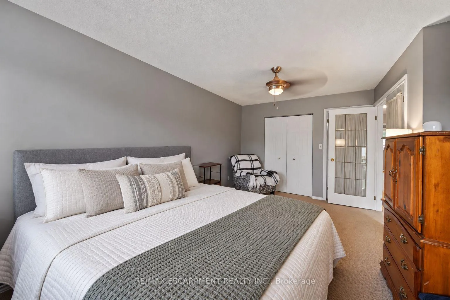 Photo 19 of Unit 4, 54 Argyle Street S, Haldimand — HOMEH