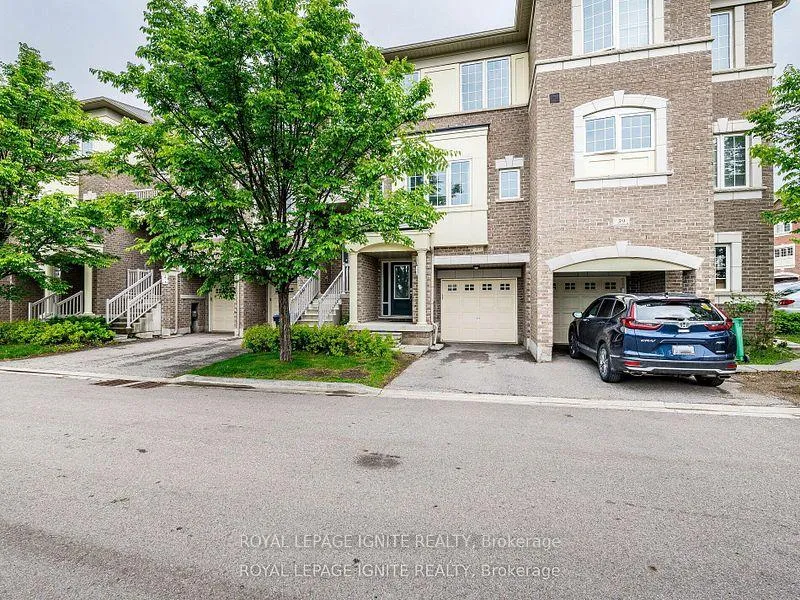 Front of 37 Aspen Hills Road