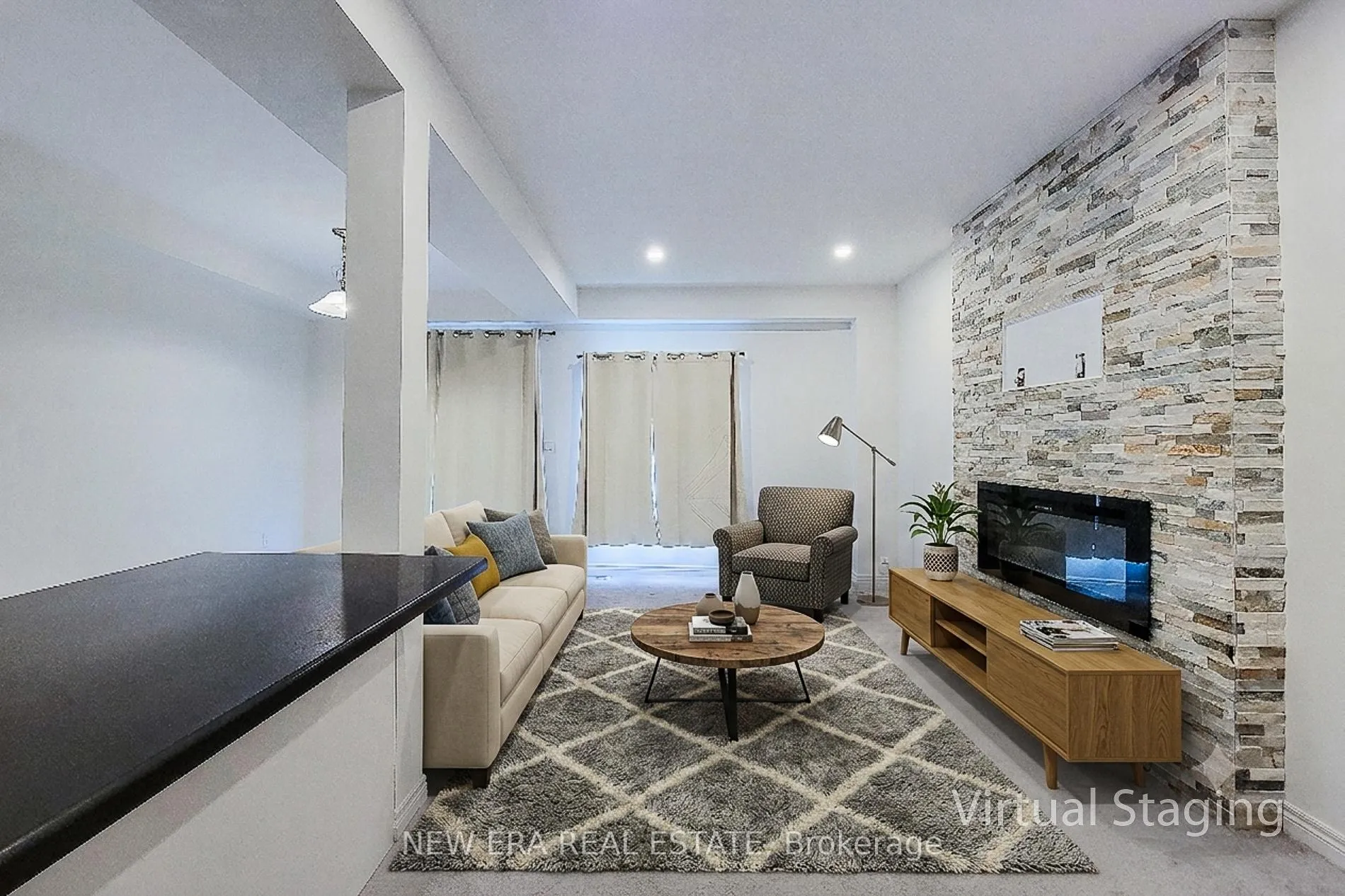 Photo 12 of 16 Dayman Drive, Hamilton, Ancaster — HOMEH