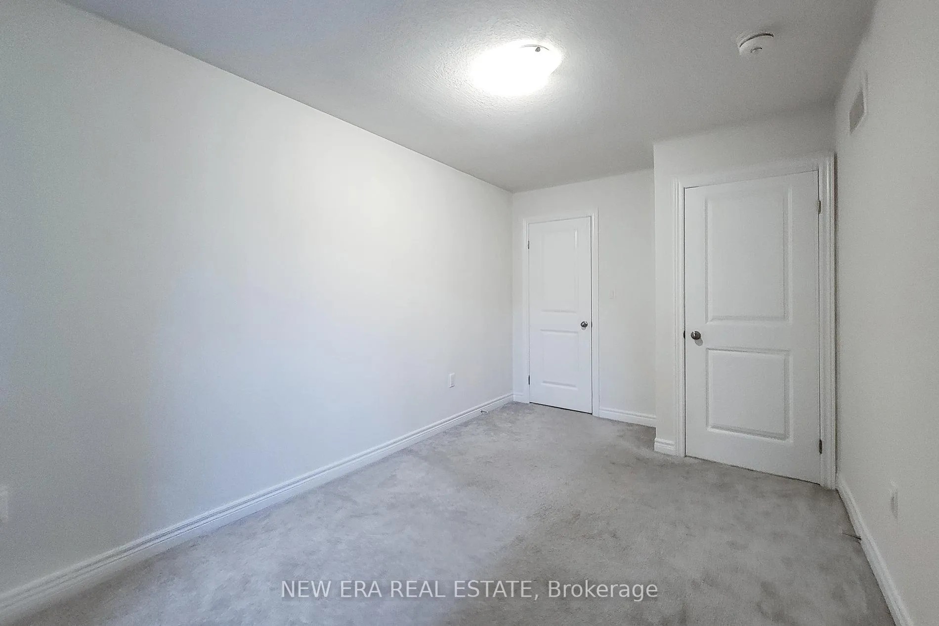 Photo 35 of 16 Dayman Drive, Hamilton, Ancaster — HOMEH