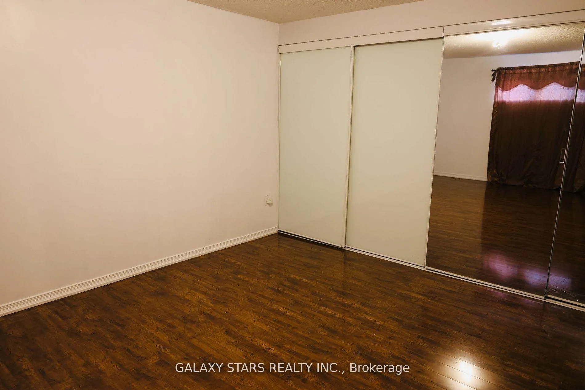 Photo 2 of Unit Bsmnt, 21 Styles Crescent, Ajax, Northeast Ajax — HOMEH