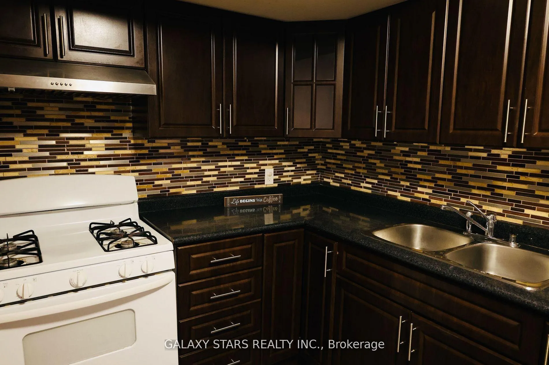 Photo 3 of Unit Bsmnt, 21 Styles Crescent, Ajax, Northeast Ajax — HOMEH