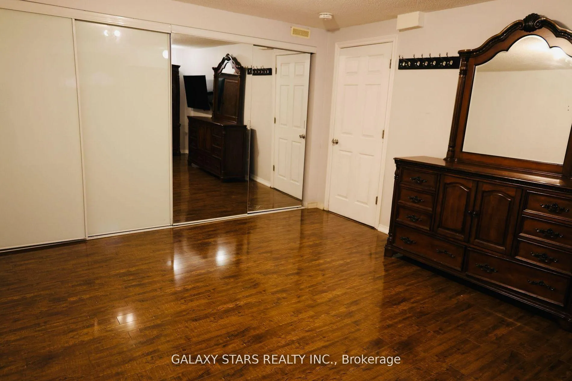 Photo 6 of Unit Bsmnt, 21 Styles Crescent, Ajax, Northeast Ajax — HOMEH