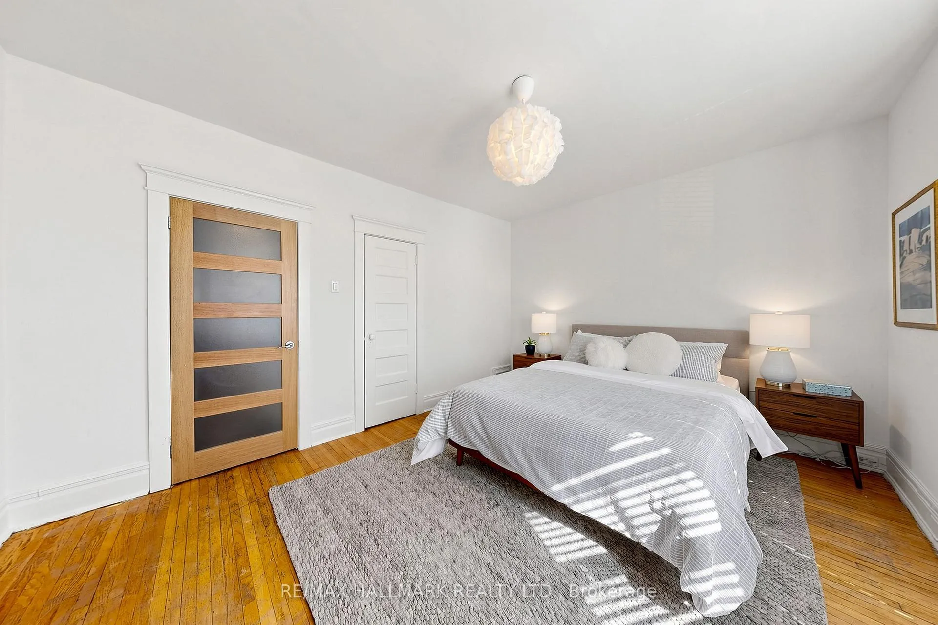 Photo 12 of 648 Pape Avenue, Toronto, North Riverdale — HOMEH