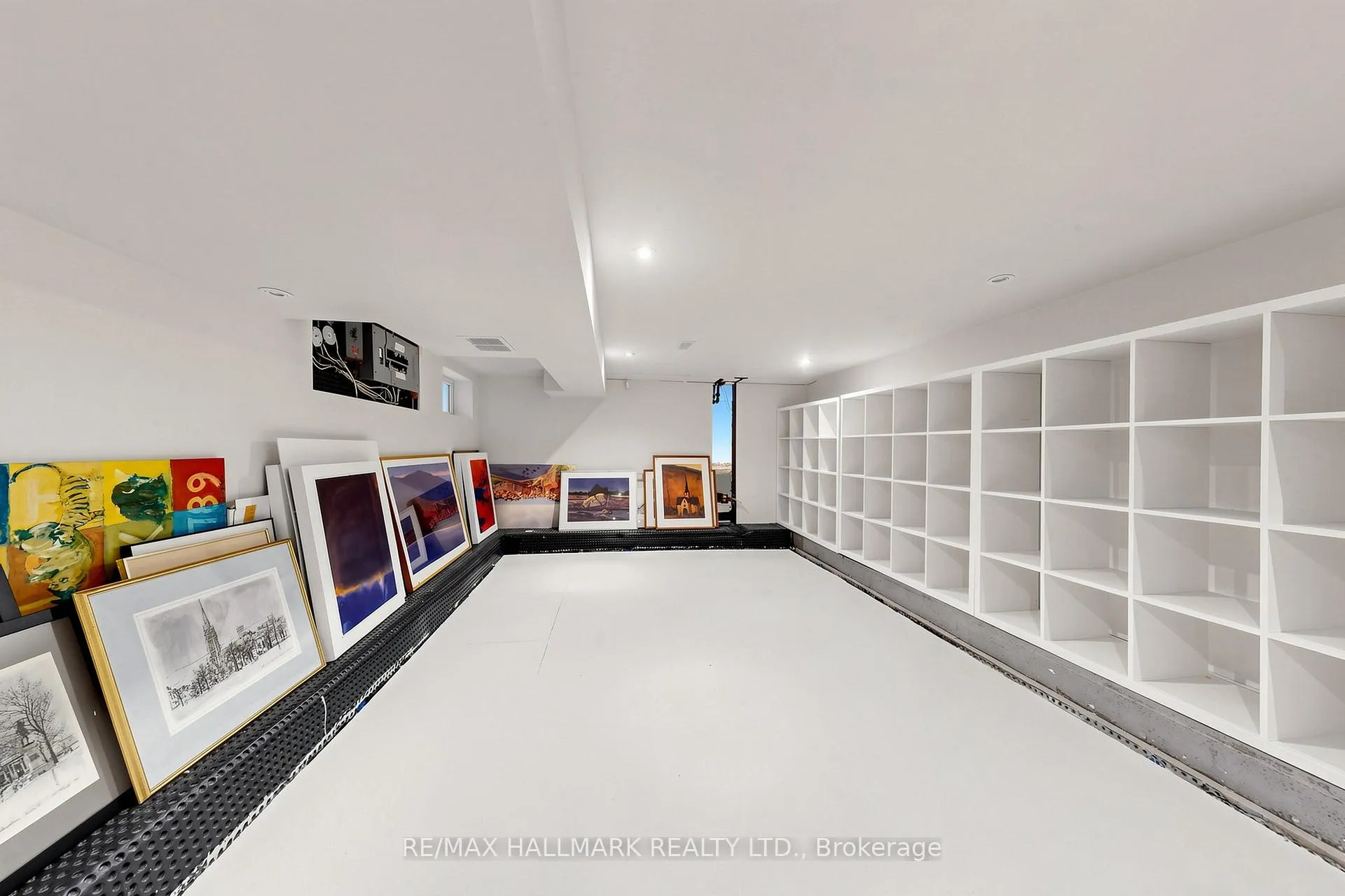 Photo 26 of 648 Pape Avenue, Toronto, North Riverdale — HOMEH