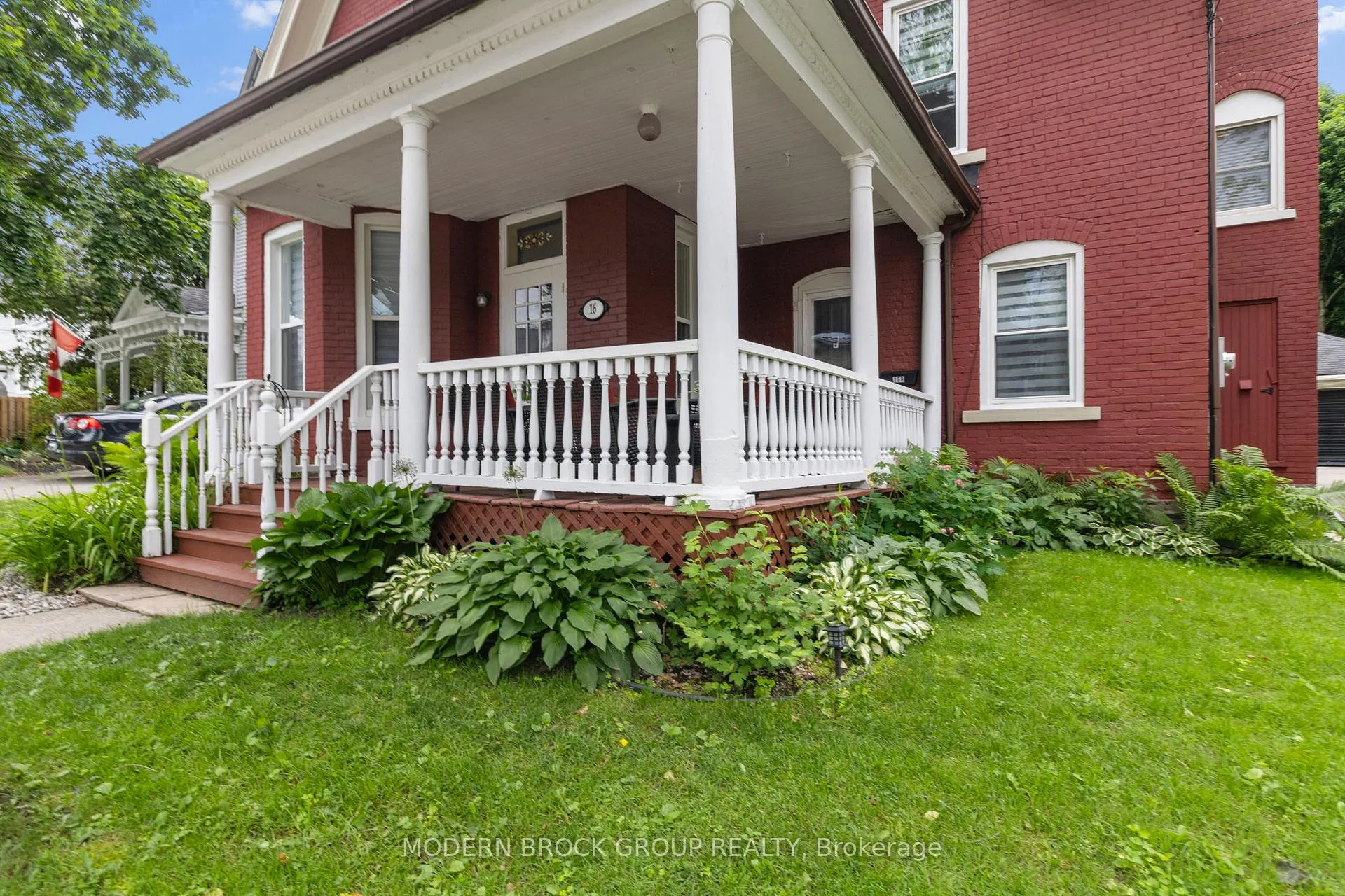 Photo 4 of 16 Beecher Street, Brockville, Brockville — HOMEH