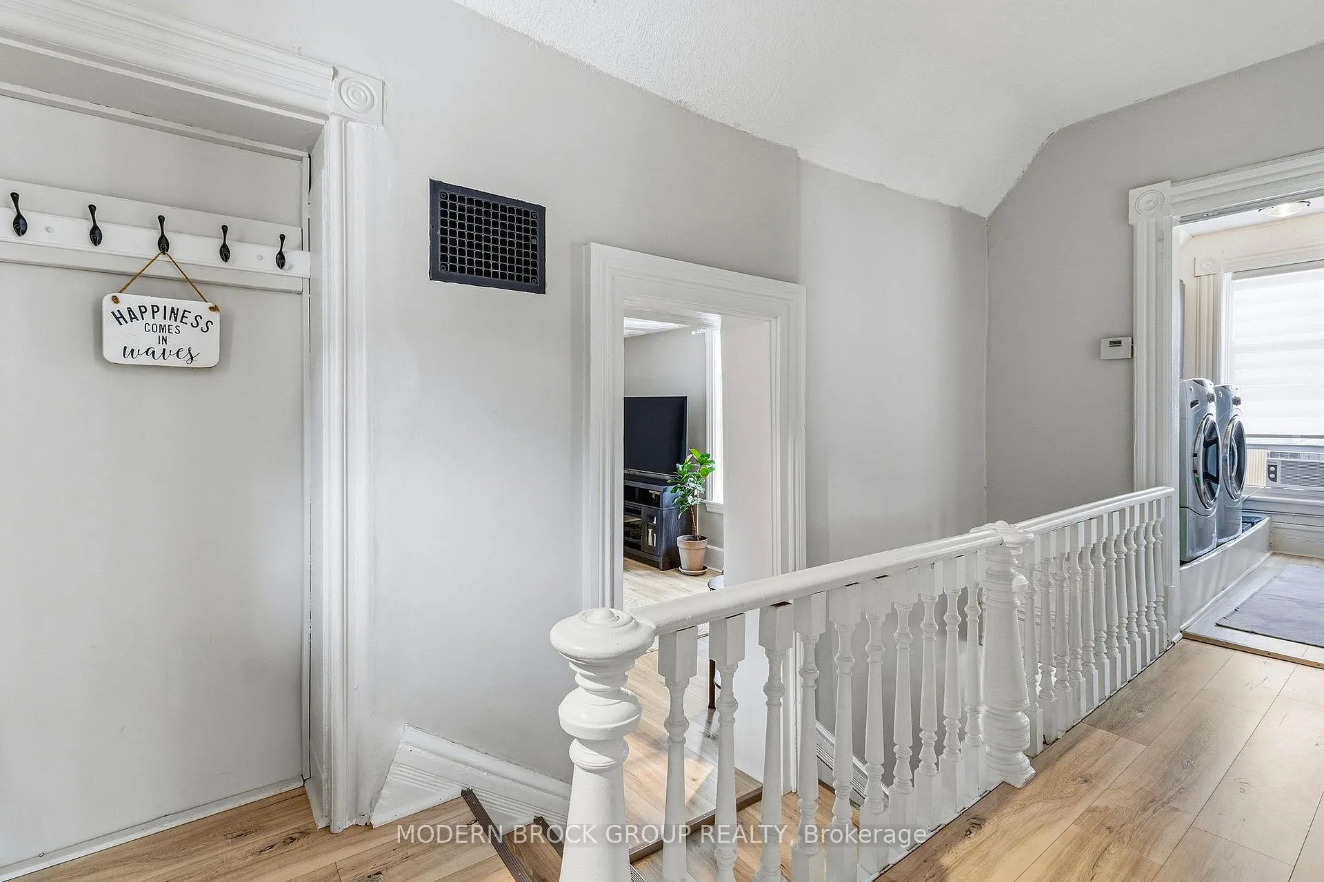 Photo 16 of 16 Beecher Street, Brockville, Brockville — HOMEH