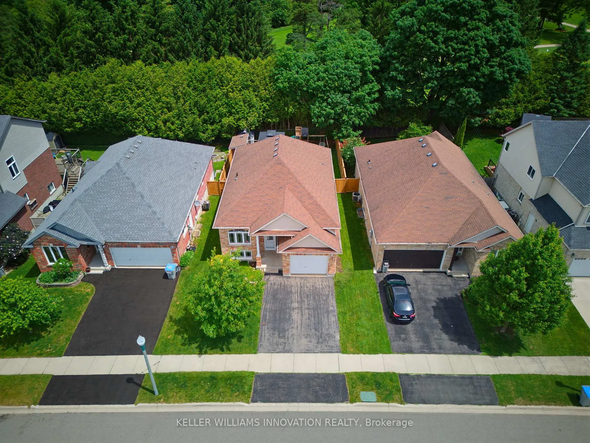 Front of 765 Reid Crescent