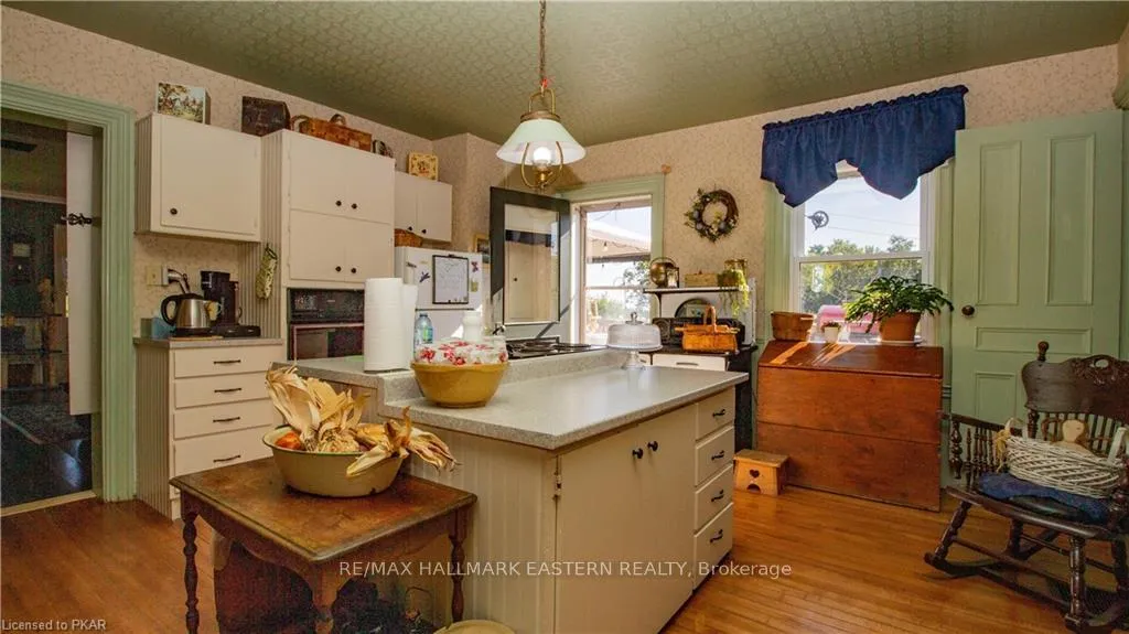 Photo 10 of 534 Meadowview Road, Kawartha Lakes, Emily — HOMEH
