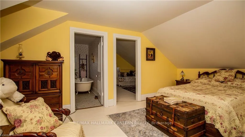 Photo 14 of 534 Meadowview Road, Kawartha Lakes, Emily — HOMEH