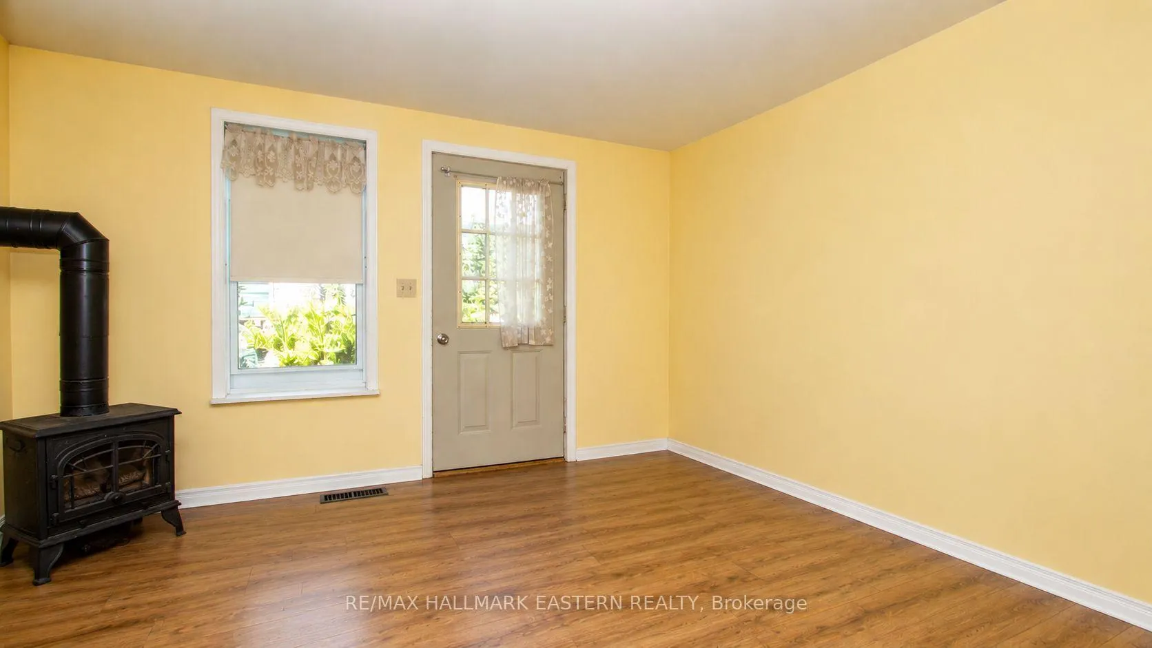 Photo 23 of 534 Meadowview Road, Kawartha Lakes, Emily — HOMEH