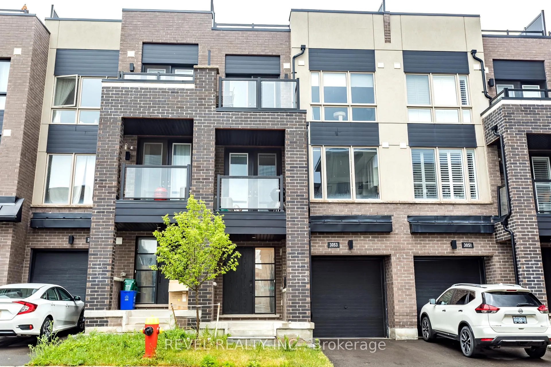 Front of 3053 Blacktusk Common