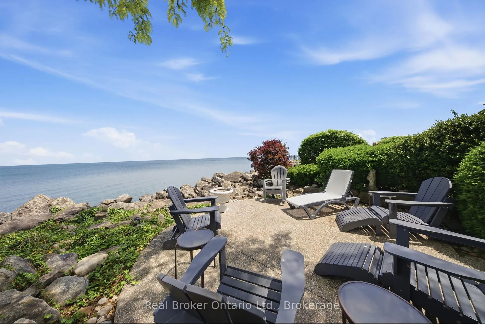 Photo 24 of 23 Edgewater Drive, Hamilton, Lakeshore — HOMEH