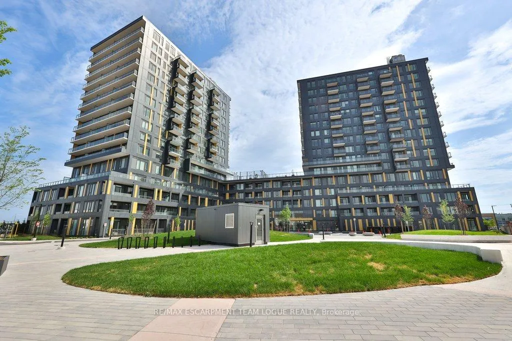 Photo 1 of Unit D605, 4878 Powers Common, Burlington, Alton — HOMEH