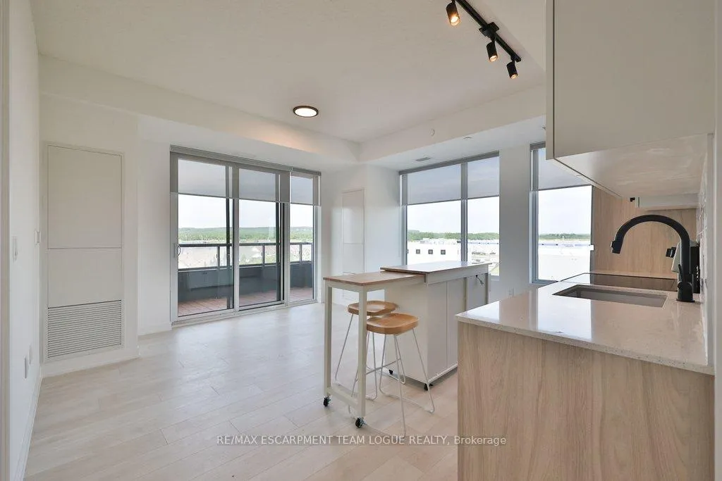 Photo 22 of Unit D605, 4878 Powers Common, Burlington, Alton — HOMEH