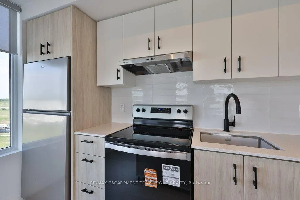 Photo 29 of Unit D605, 4878 Powers Common, Burlington, Alton — HOMEH