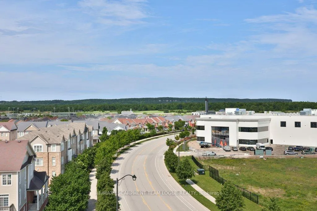 Photo 42 of Unit D605, 4878 Powers Common, Burlington, Alton — HOMEH