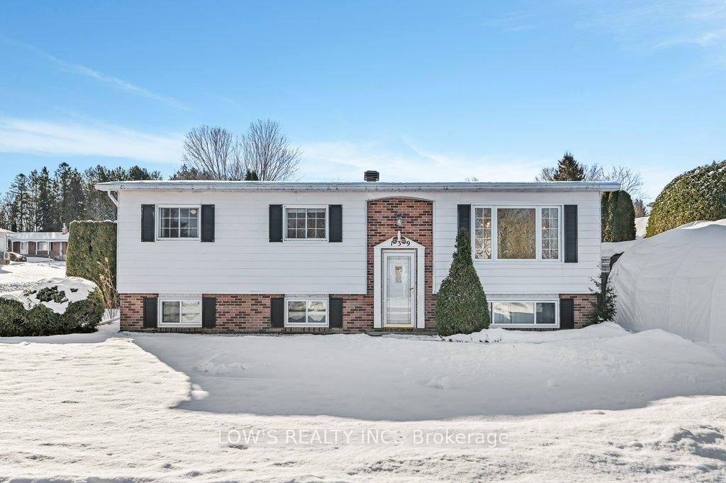 Photo 1 of 139 Home Avenue, Champlain, Vankleek Hill — HOMEH
