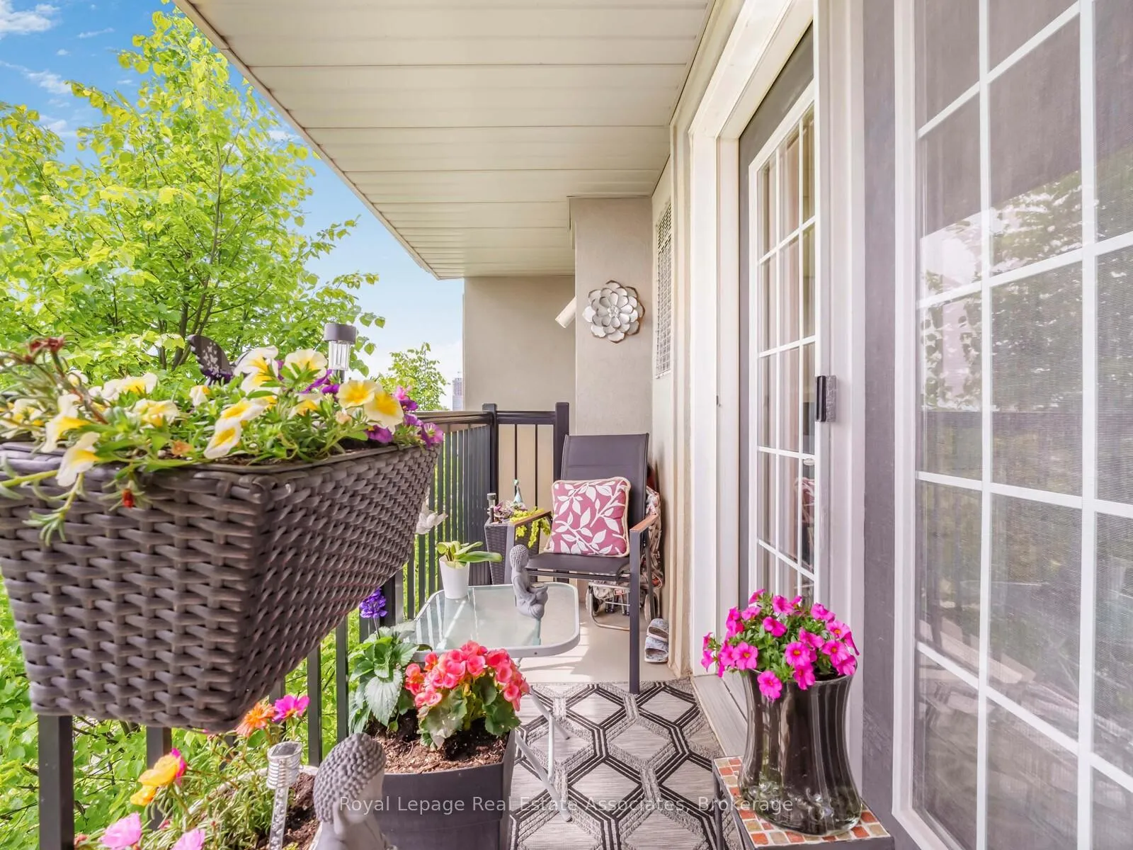 Photo 12 of Unit 405, 1390 Main Street E, Milton, Dempsey — HOMEH