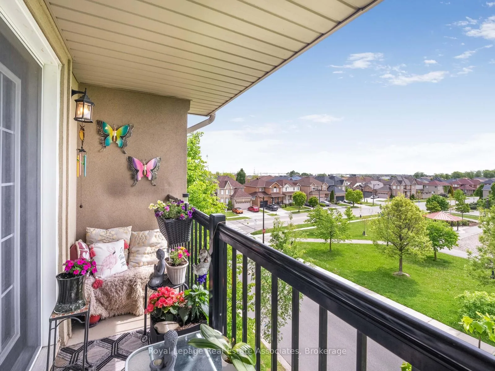 Photo 13 of Unit 405, 1390 Main Street E, Milton, Dempsey — HOMEH