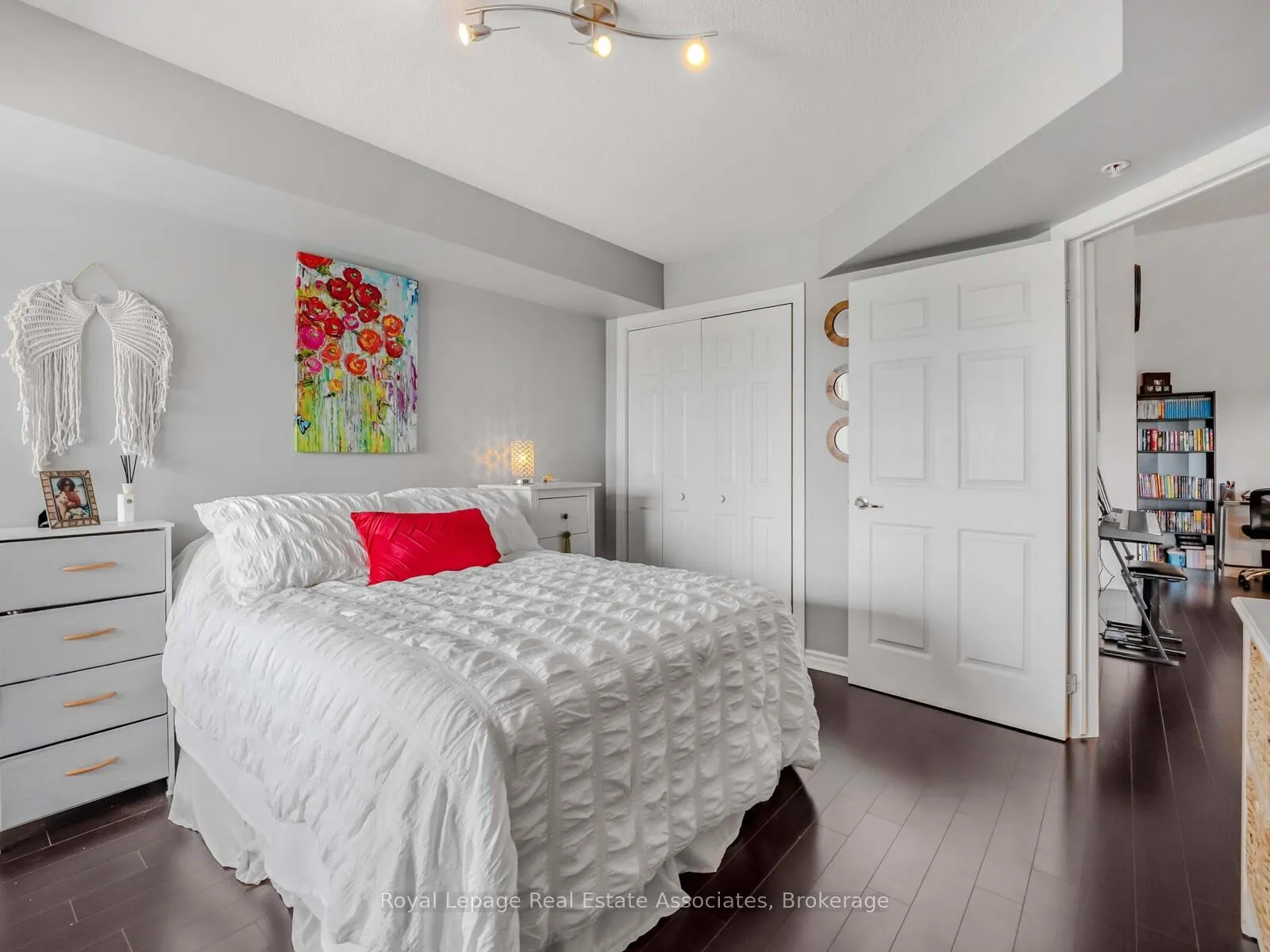 Photo 15 of Unit 405, 1390 Main Street E, Milton, Dempsey — HOMEH