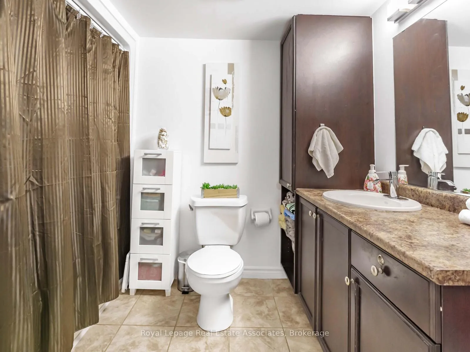 Photo 19 of Unit 405, 1390 Main Street E, Milton, Dempsey — HOMEH
