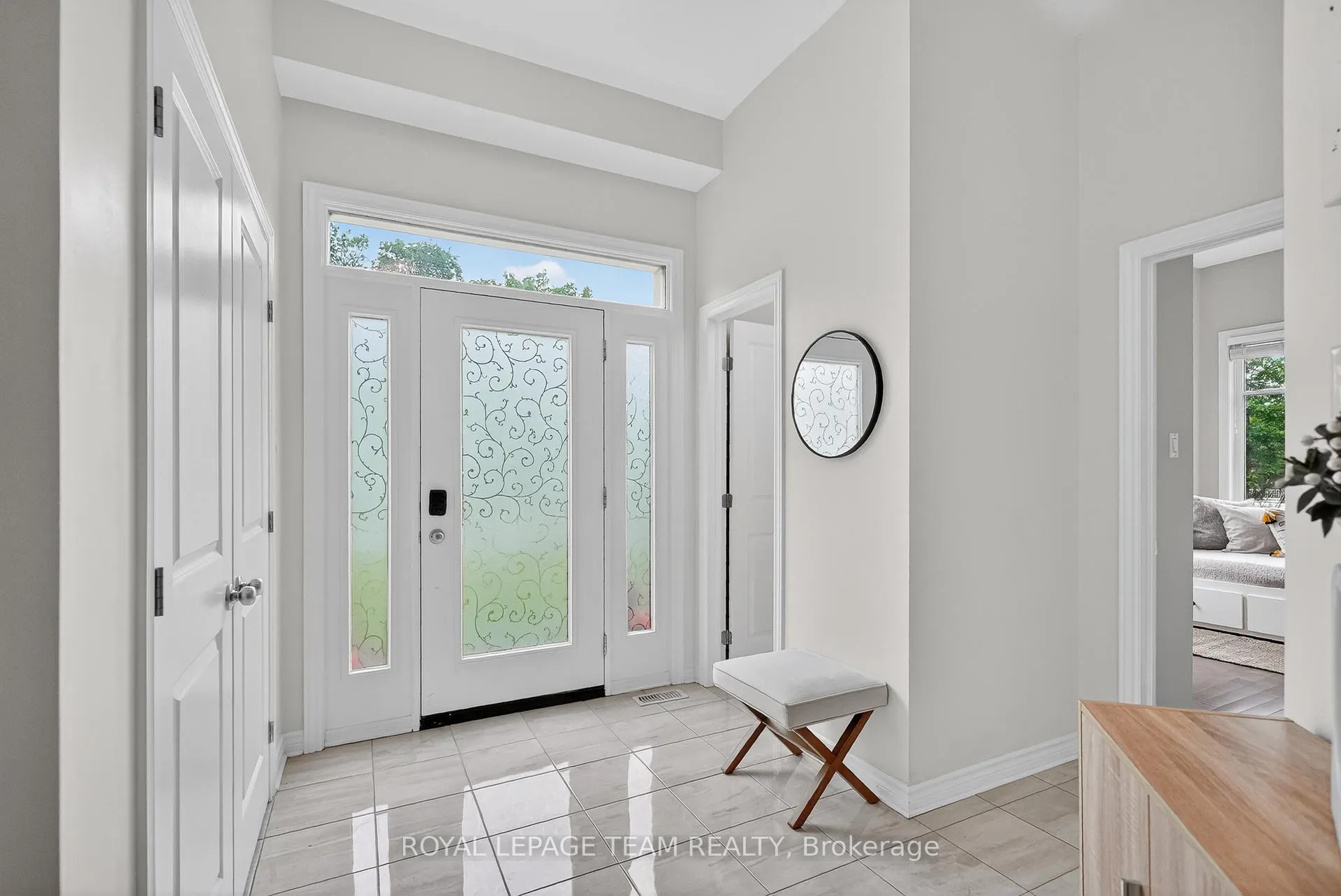 Photo 5 of 138 Eric Maloney Way, Ottawa, Blossom Park/Kemp Park/Findlay Creek — HOMEH