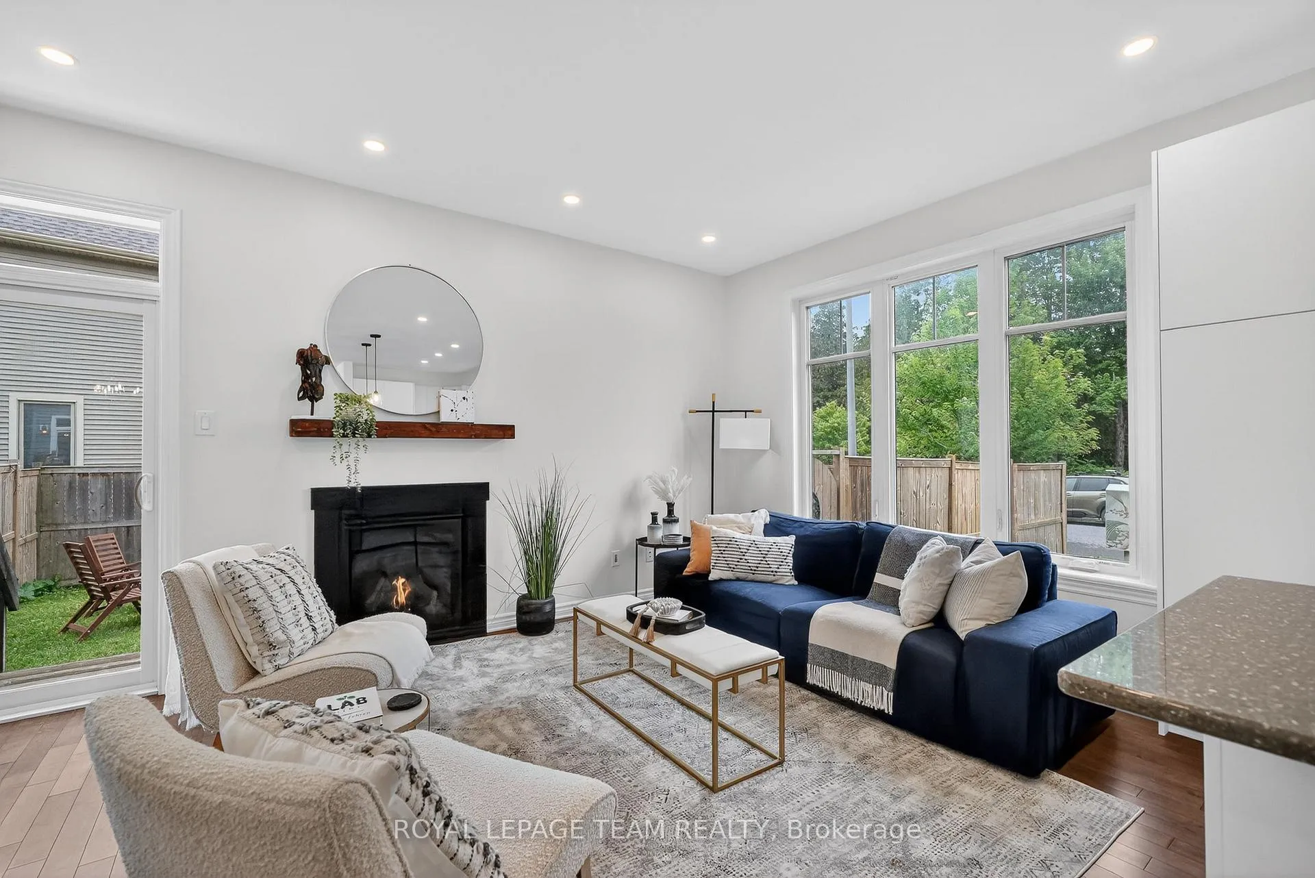 Photo 11 of 138 Eric Maloney Way, Ottawa, Blossom Park/Kemp Park/Findlay Creek — HOMEH
