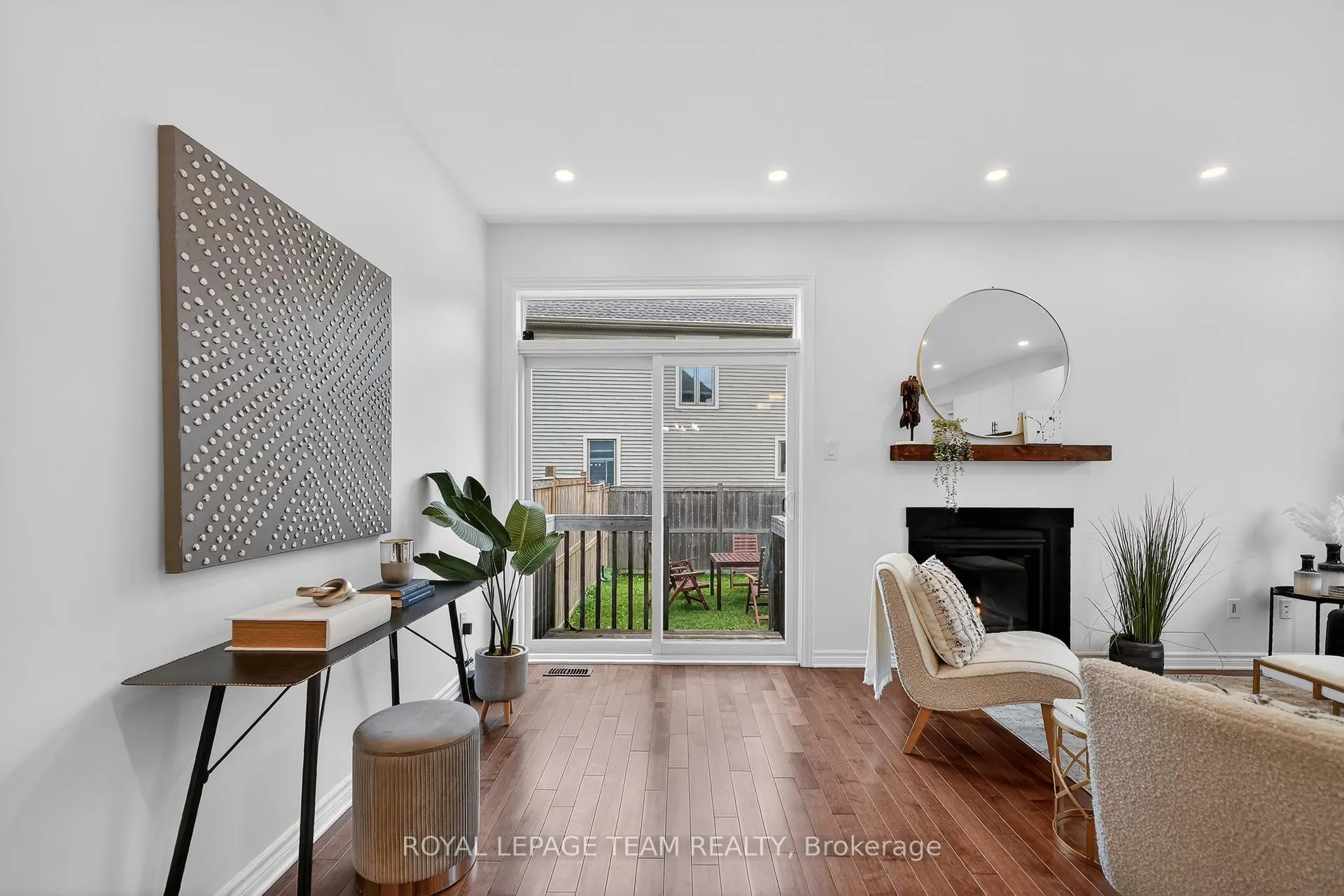 Photo 12 of 138 Eric Maloney Way, Ottawa, Blossom Park/Kemp Park/Findlay Creek — HOMEH