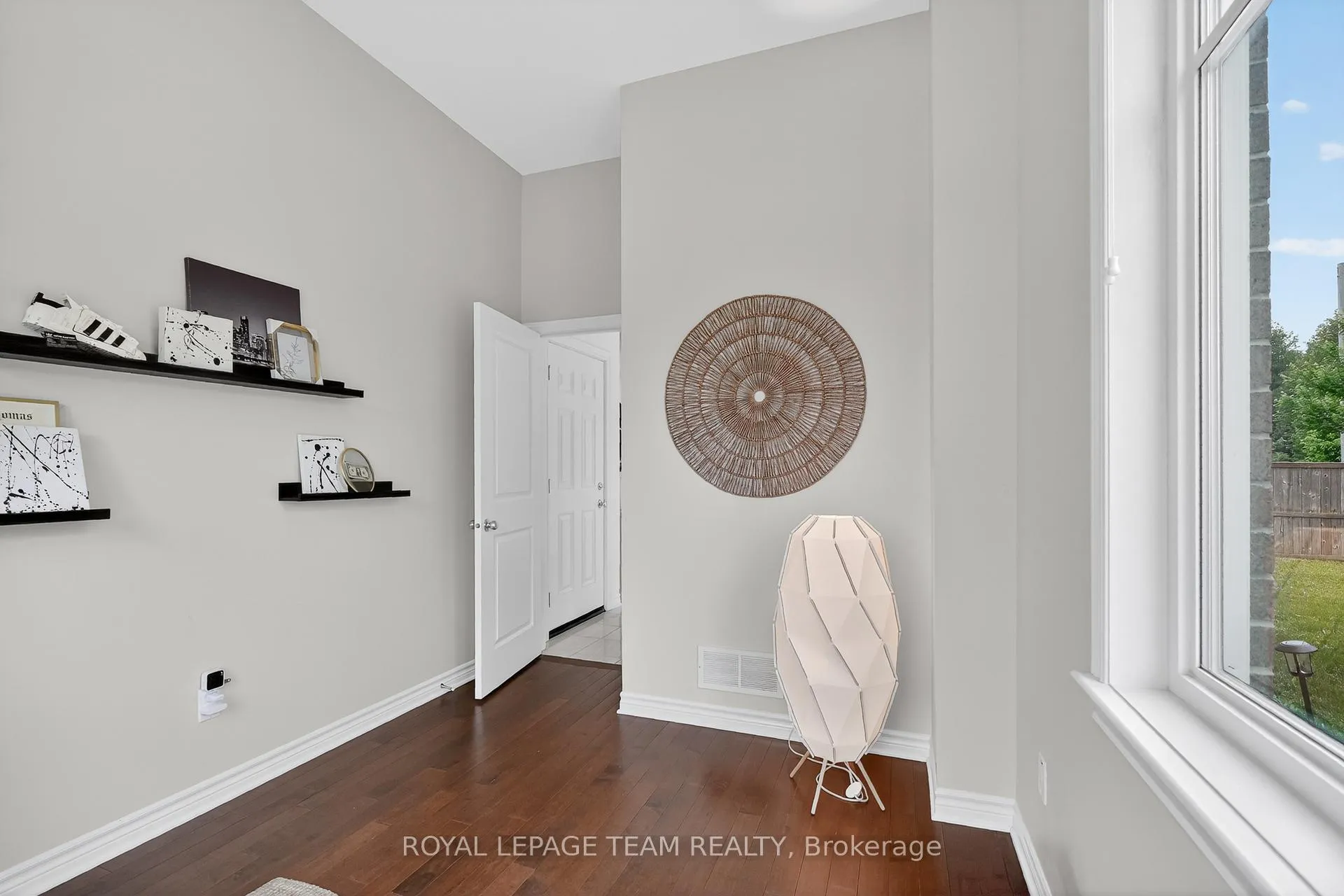 Photo 17 of 138 Eric Maloney Way, Ottawa, Blossom Park/Kemp Park/Findlay Creek — HOMEH